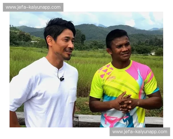 宿命之战：当“银狼”遇见“黑莲花”，魔裟斗与播求编织的黄金盛世